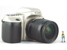 NIKON F50 (silver)