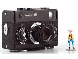 ROLLEI 35