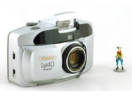 KONICA Z-UP 140 Super