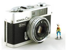 KONICA C35 Automatic