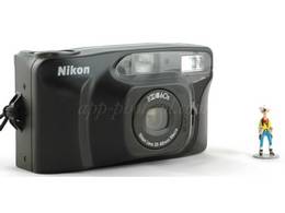 NIKON Zoom 60s