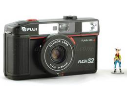 FUJI Flash S2