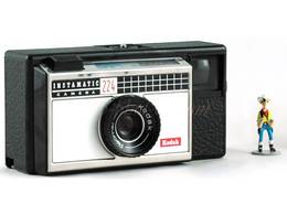 KODAK Instamatic 224.