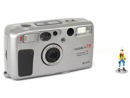 YASHICA T5
