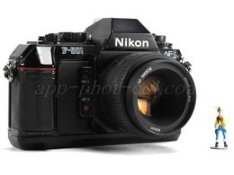 NIKON F501