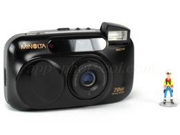MINOLTA Riva Zoom 70W