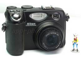 NIKON Coolpix 5400
