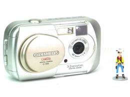 OLYMPUS Camedia C-160