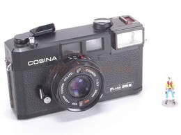 COSINA Flash 35E