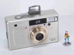 KONICA Revio Z3