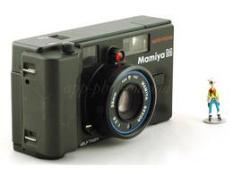 MAMIYA M