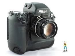 NIKON F5