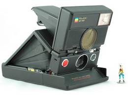 POLAROID SLR680