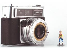 ZEISS IKON Contessa LBE