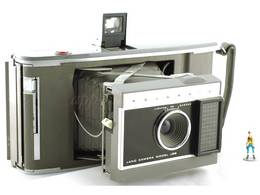 POLAROID J66
