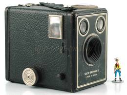 KODAK SIX-20 Brownie C