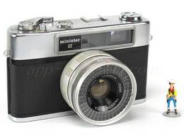 YASHICA Minister III