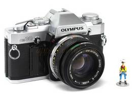 OLYMPUS OM30