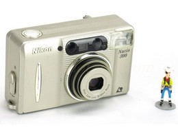 NIKON Nuvis 300