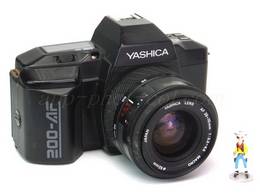 YASHICA 200-AF