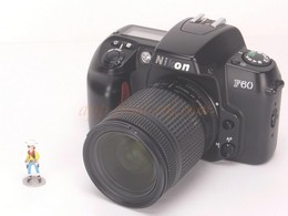 NIKON F60